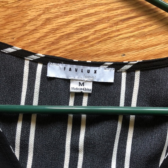 NWT BLACK & WHITE STRIPED ROMPER. With waist tie - Picture 4 of 4